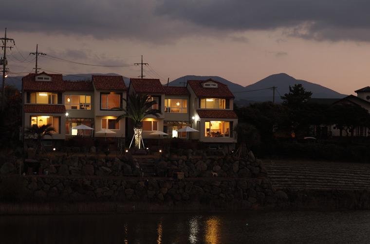 Jeju Lake Pension Exterior photo