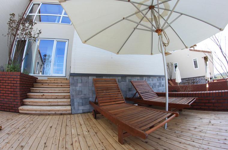 Jeju Lake Pension Exterior photo